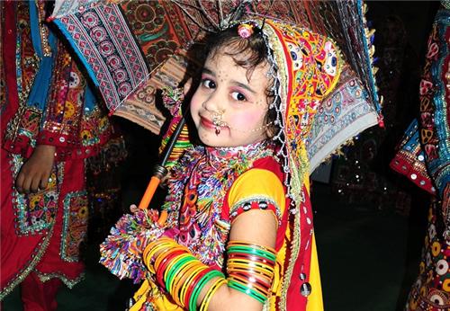 How To Dress up Your Kids for Navratri Festival?