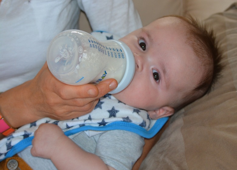 Advantages And Disadvantages Of Bottle Feeding