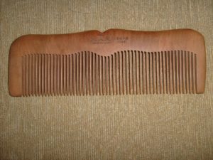 Benefits Of Using A Wooden Comb For Hair